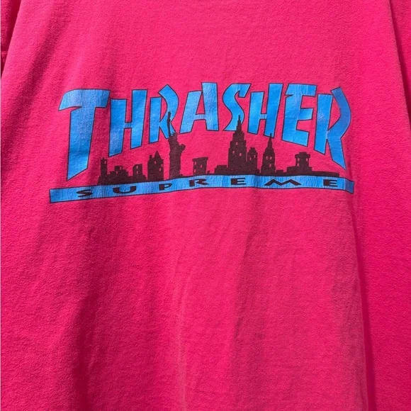 Supreme Thrasher T-Shirt - Picture 2 of 5